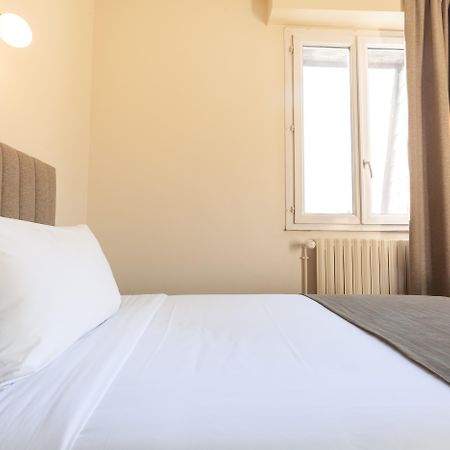 Grand Hotel De La Gare Angers Exterior photo