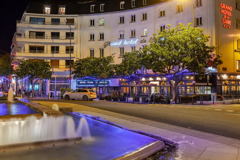 Grand Hotel De La Gare Angers Exterior photo