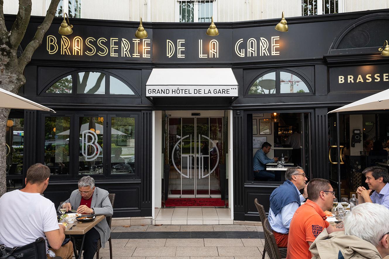Grand Hotel De La Gare Angers Exterior photo