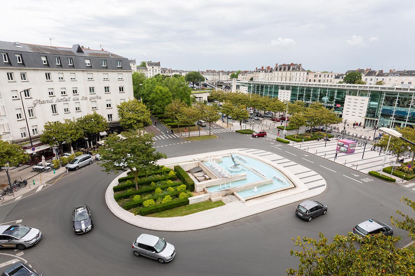 Grand Hotel De La Gare Angers Exterior photo