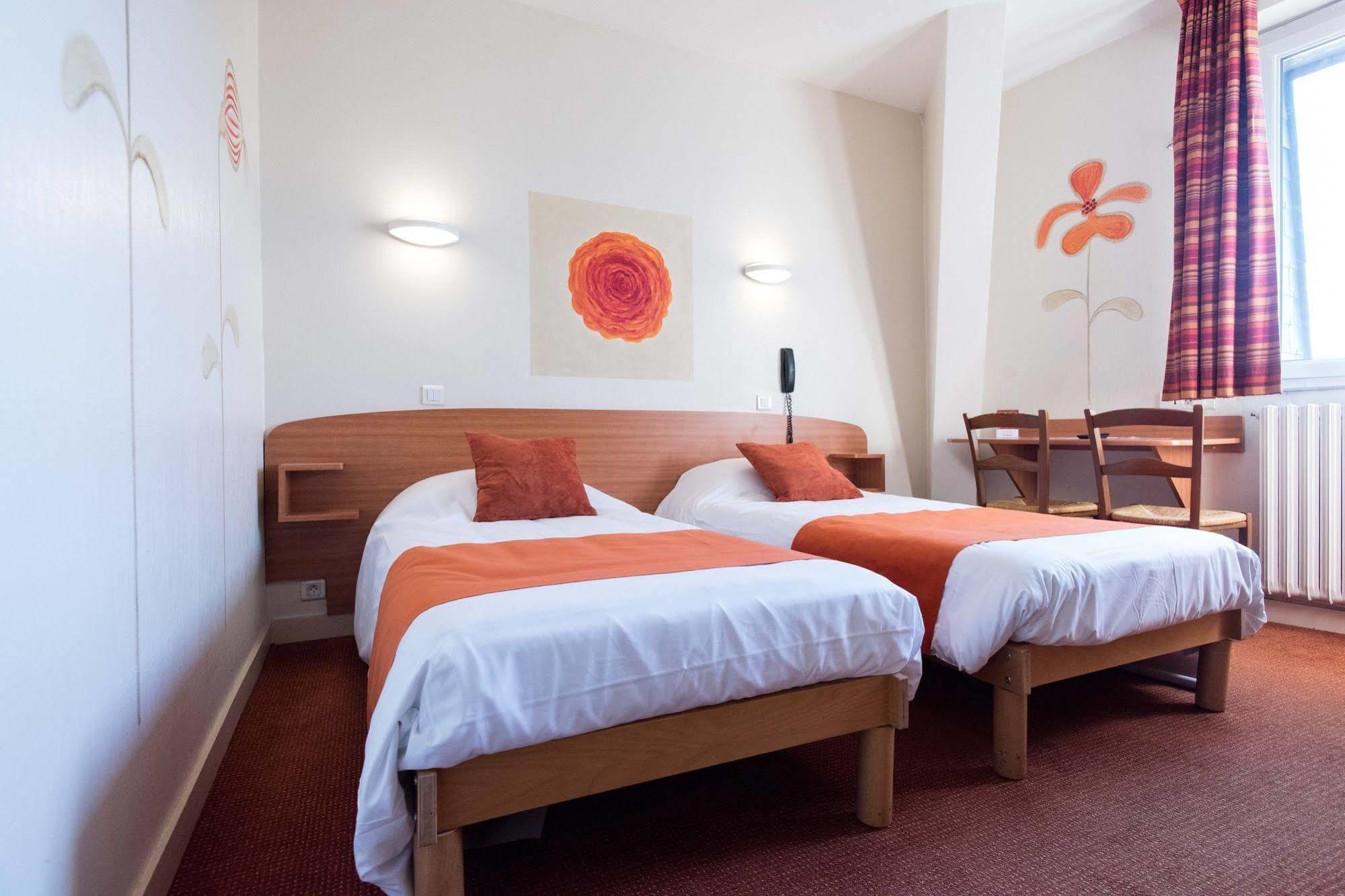 Grand Hotel De La Gare Angers Exterior photo